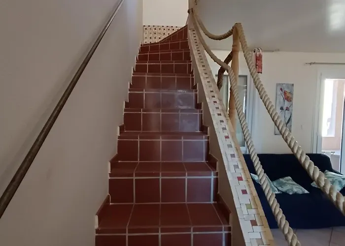 Au Calme, Climatise, Avec Parking, 2 Pas Des Plages, Le Port